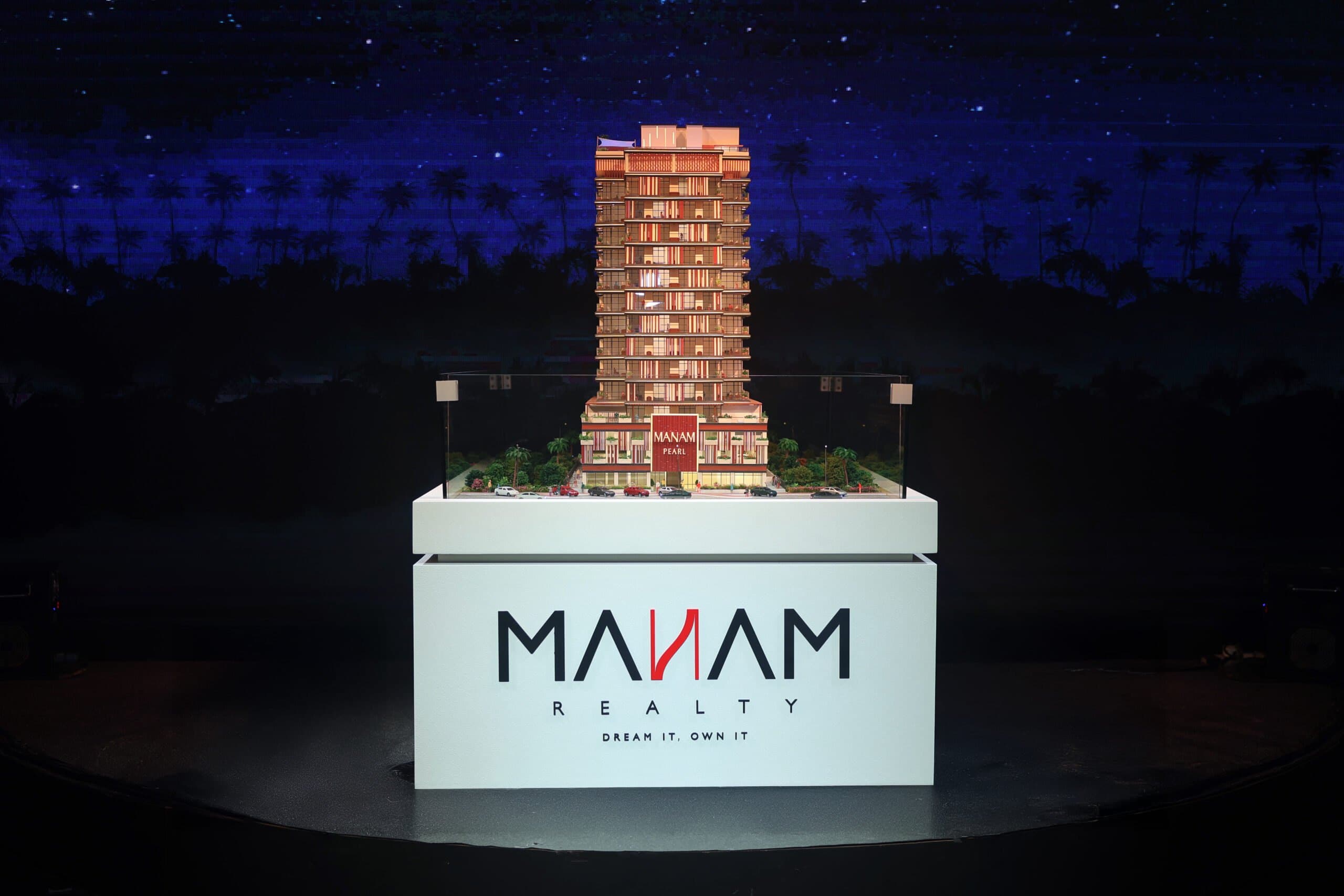 Manam Pearl, image 1