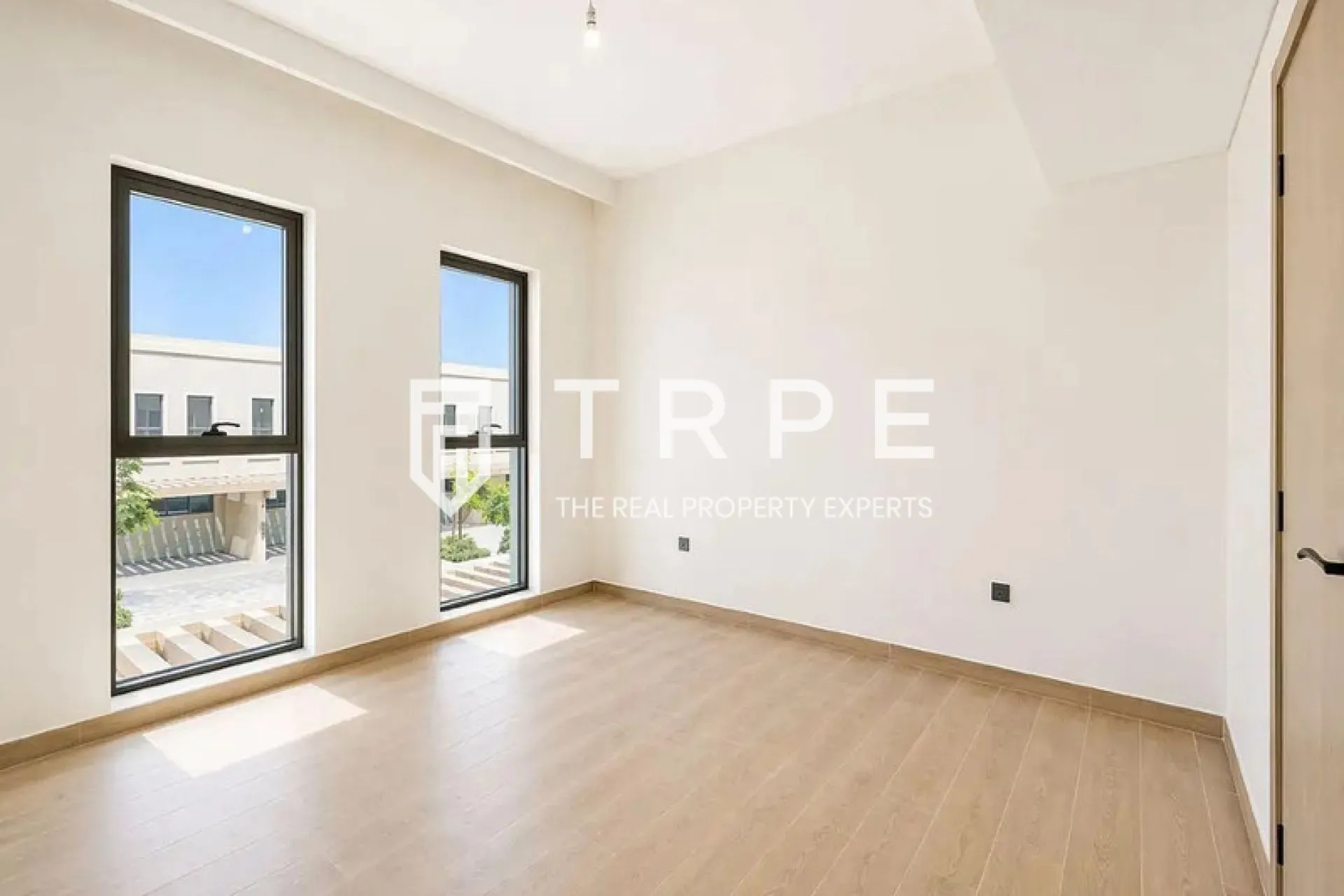 Corner Unit | Single Row | Malta, DAMAC Lagoons