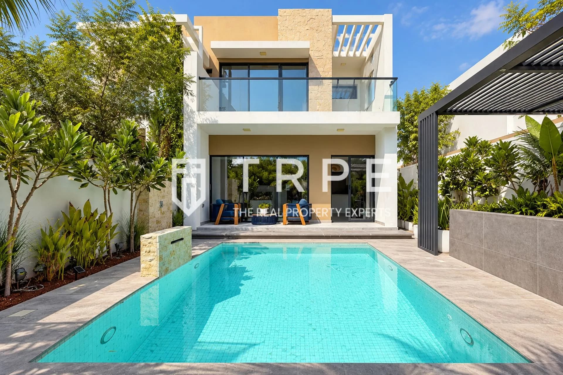 Upgraded 4 Beds + Maid | Landscaped Backyard | Heated and Chilled Pool