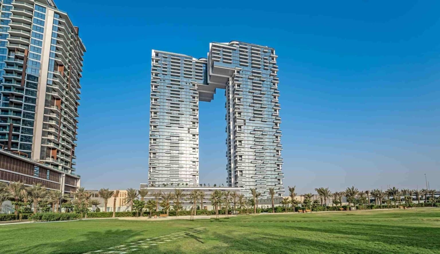 1 Residences, image 1