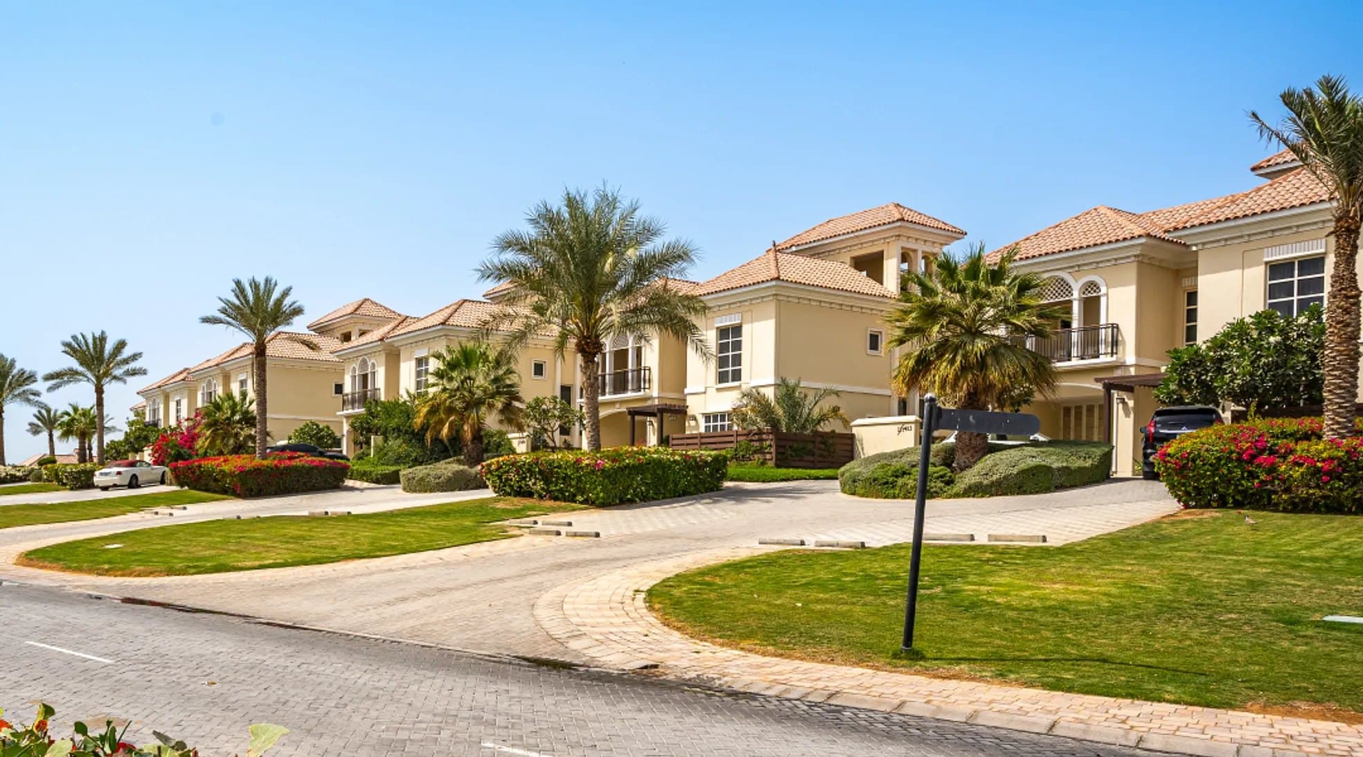 Al Habtoor Polo Resort Villas, image 1