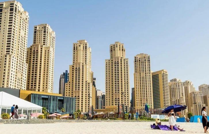 Amwaj 4, image 1