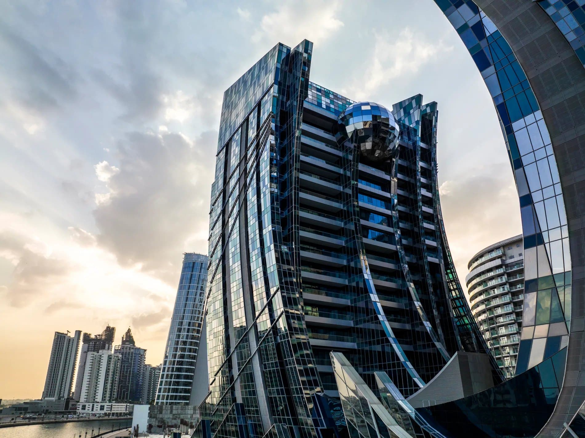 DaVinci Tower by Pagani، تصویر ۳