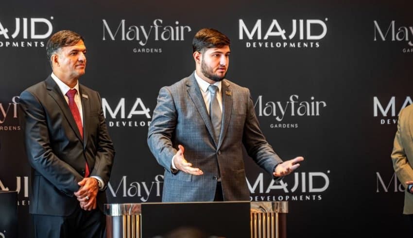 Mayfair Gardens، تصویر ۲